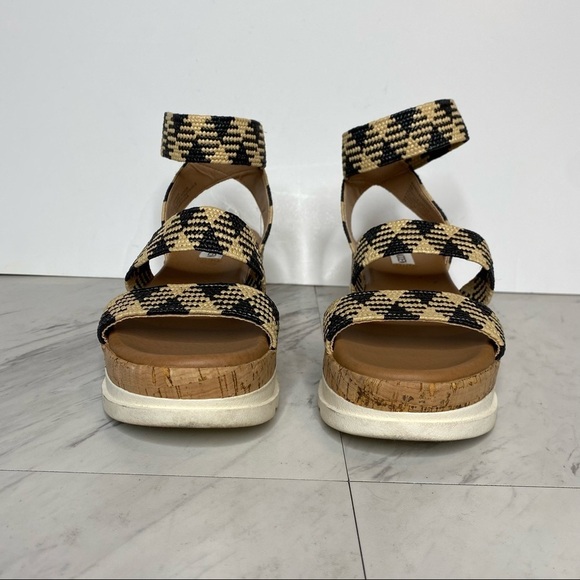 Steve Madden Bandi Platform Sandal - Picture 2 of 10